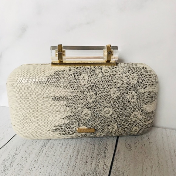 Vince Camuto Handbags - Vince Camuto Snakeskin Clutch